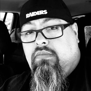 Meet your Posher, Luis